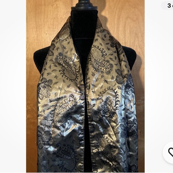 Morgan Taylor Gold And Black Velvet Fringe Scarf Made In Italy - Picture 2 of 8